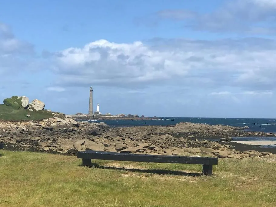 Maison Bretonne Renovee Proche Bourg Et Plages Plouguerneau 0*,  França