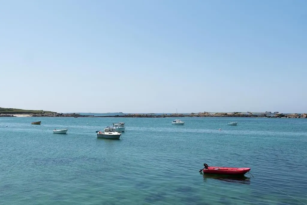 Casa de Férias Maison Bretonne Renovee Proche Bourg Et Plages Plouguerneau França